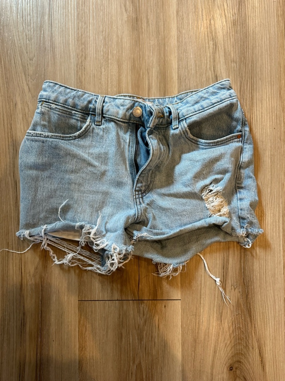 Wrangler Light Wash Frayed Denim Shorts